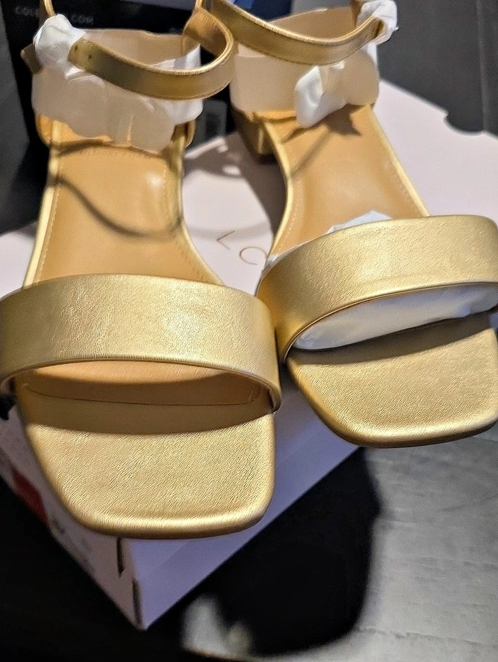 LC Lauren Conrad Obsidian Gold Sandal NWT